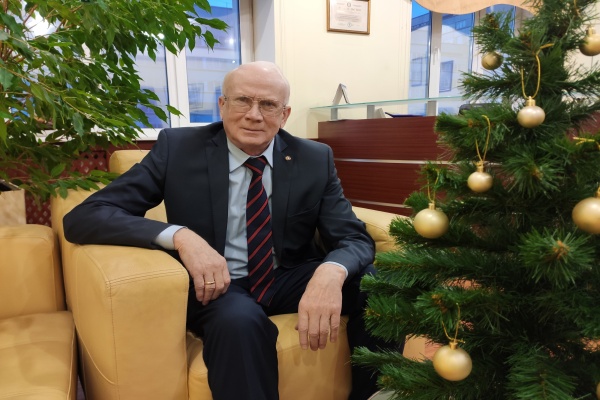Дегтярев_Новый год.jpg Дегтярев_Новый год.jpg