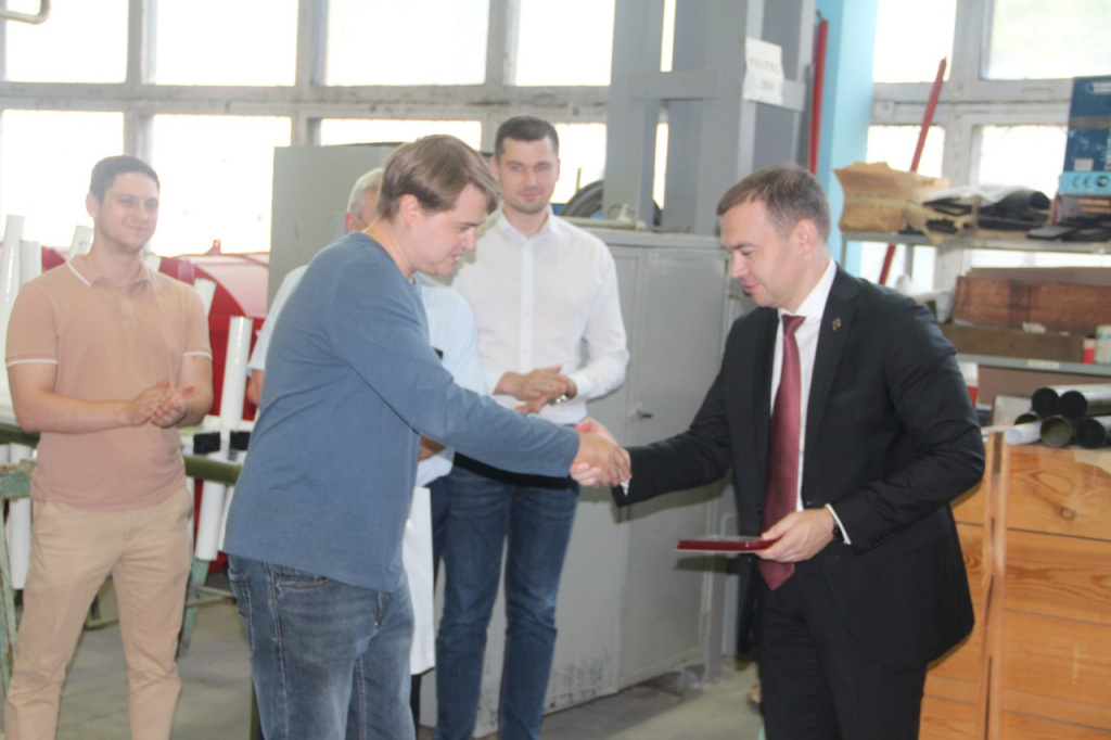 полет кпрф 3.jpg полет кпрф 3.jpg