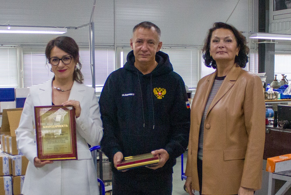 Награждение сотрудников ИТеК ББМВ.jpg